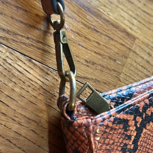3/$20 - SHEIN Snakeskin Print Brown Mini Bag - Picture 6 of 6